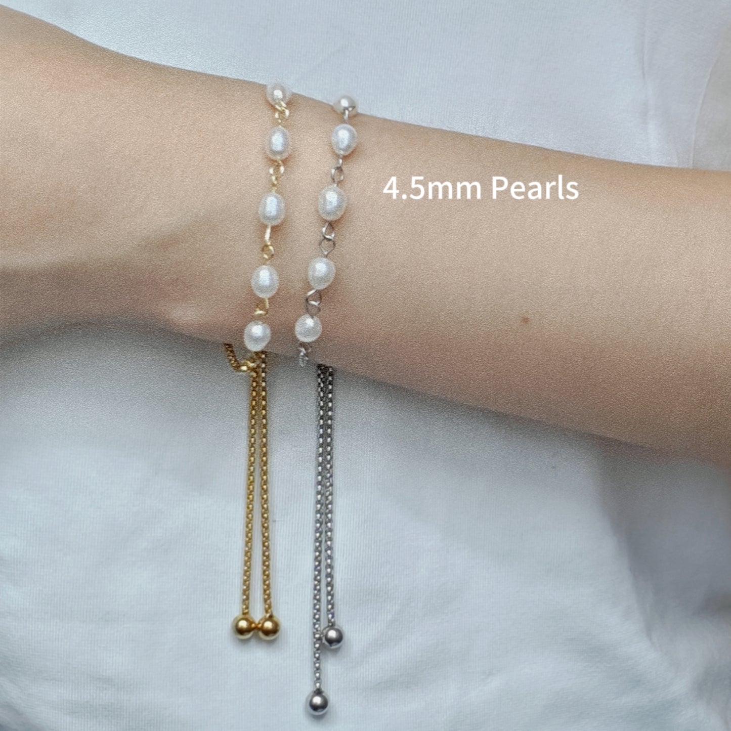 Picture illustrating two bracelets made with 4.5mm cultured freshwater pearls worn on a person's wrist. One is in silver color and the other in gold color.